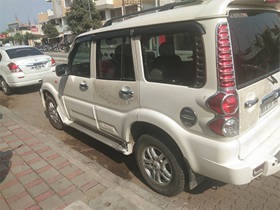 2nd mahindra car nagpur